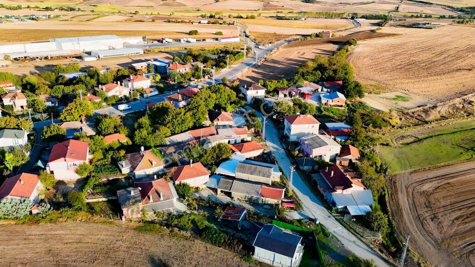Çatalca Örcünlü Köyiçinde 1.153 M² Arsa, Ev Ve Ek Yapılar — fotoğraf 8