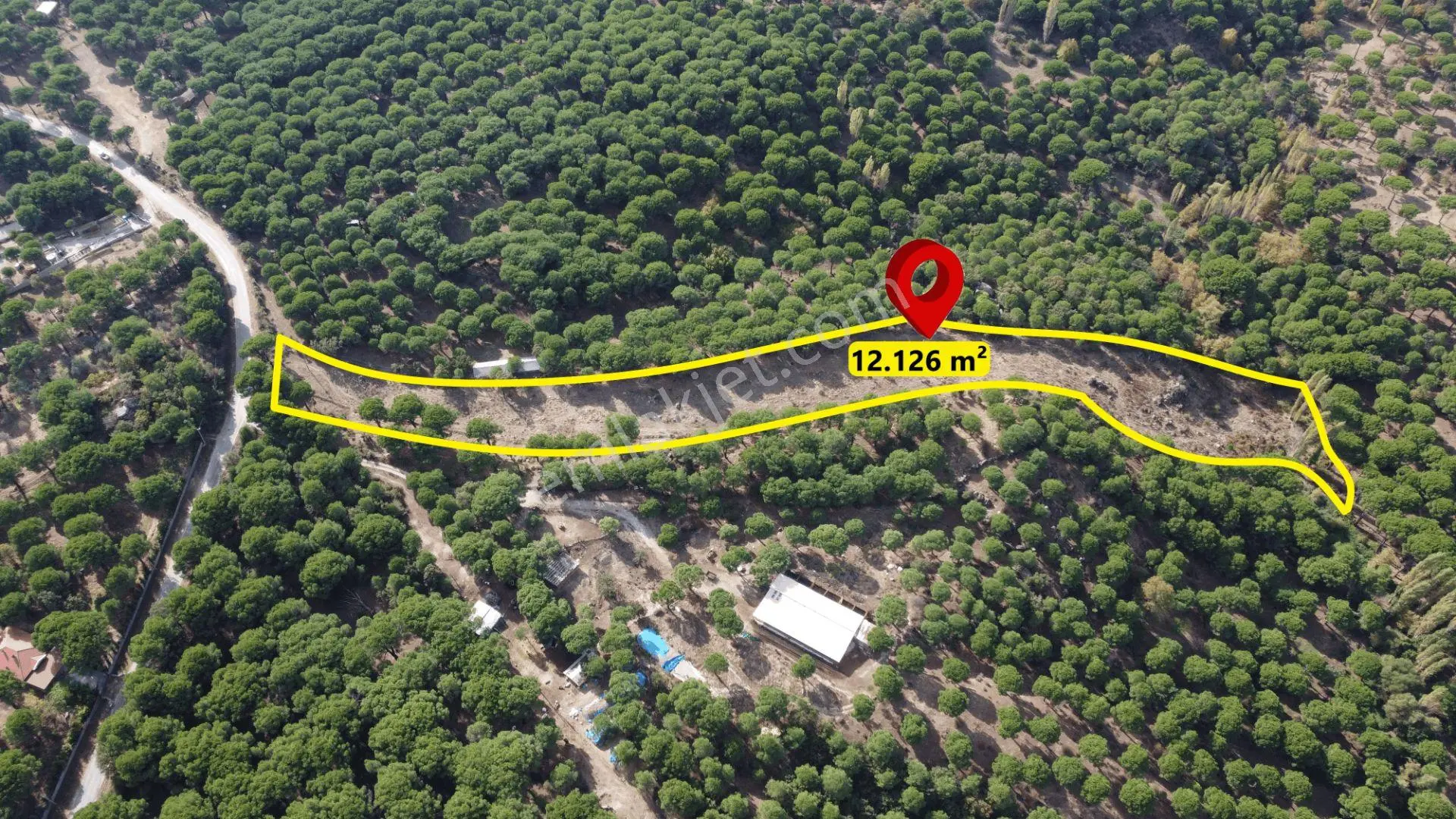 Kozak Karaveliler’de Asfalt Yola Cepheli 12.126 M² Satılık Tarla — fotoğraf 2