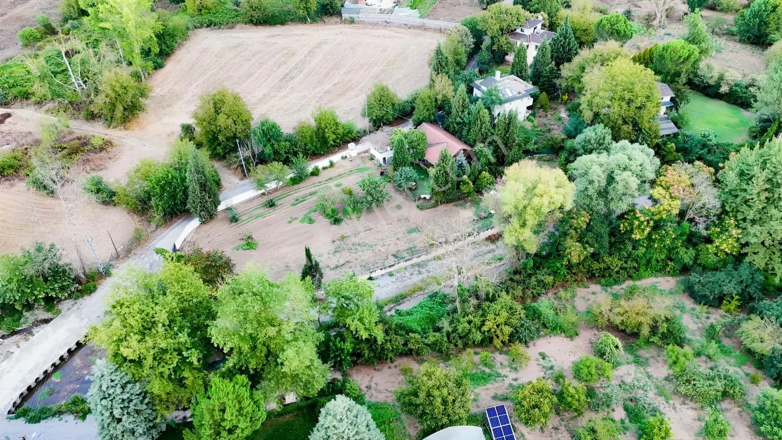 Karamürsel Yalakdere Yeşilvadide 1.901m² İçinde Satılık Çiftlik — fotoğraf 3