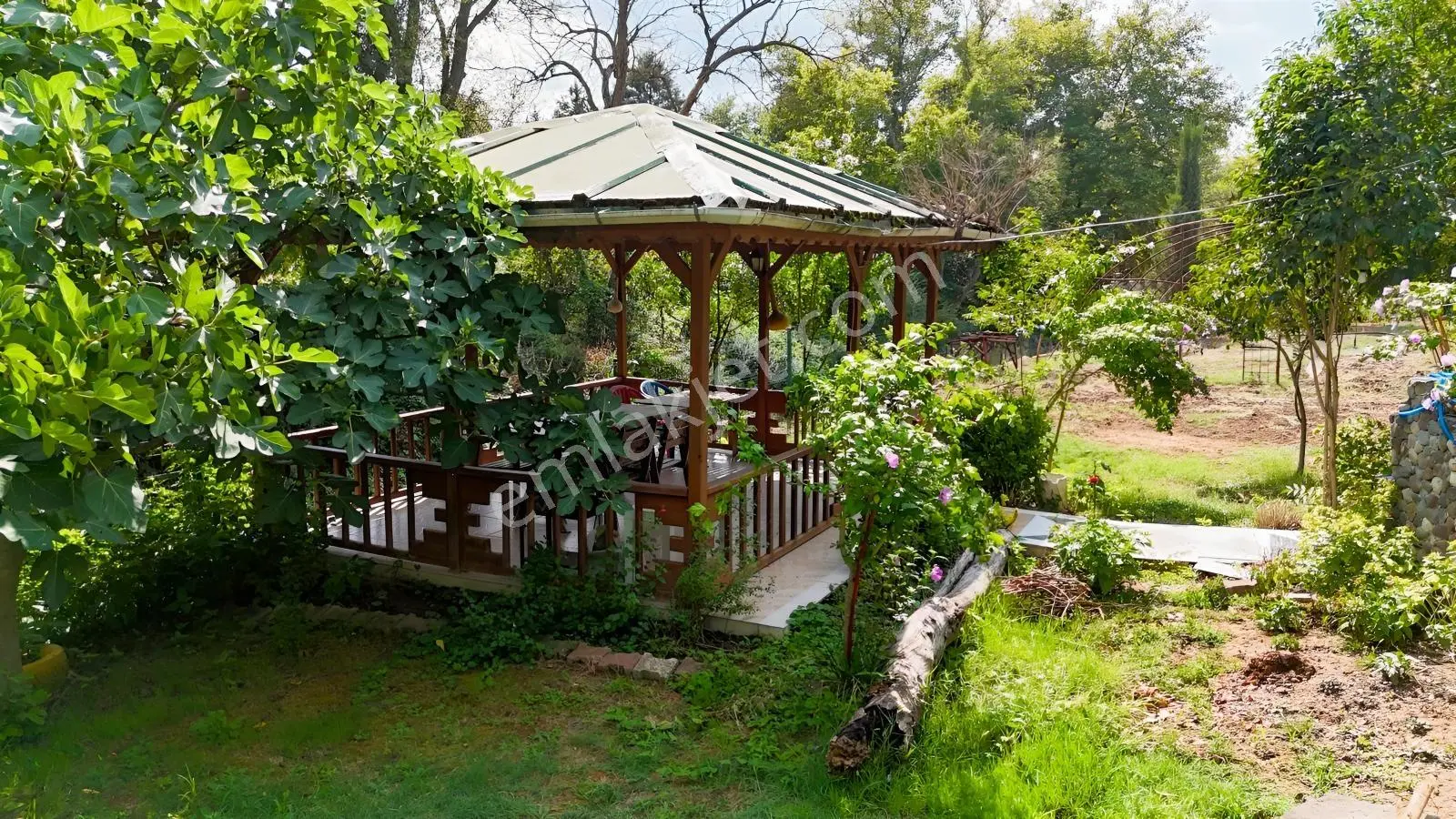 Karamürsel Yalakdere Yeşilvadide 1.901m² İçinde Satılık Çiftlik — fotoğraf 11