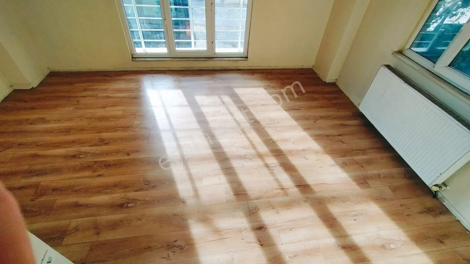 Merkez Emlak Armağan'dan 2+1 100 M2 Daire Vadi Cepheli — fotoğraf 3