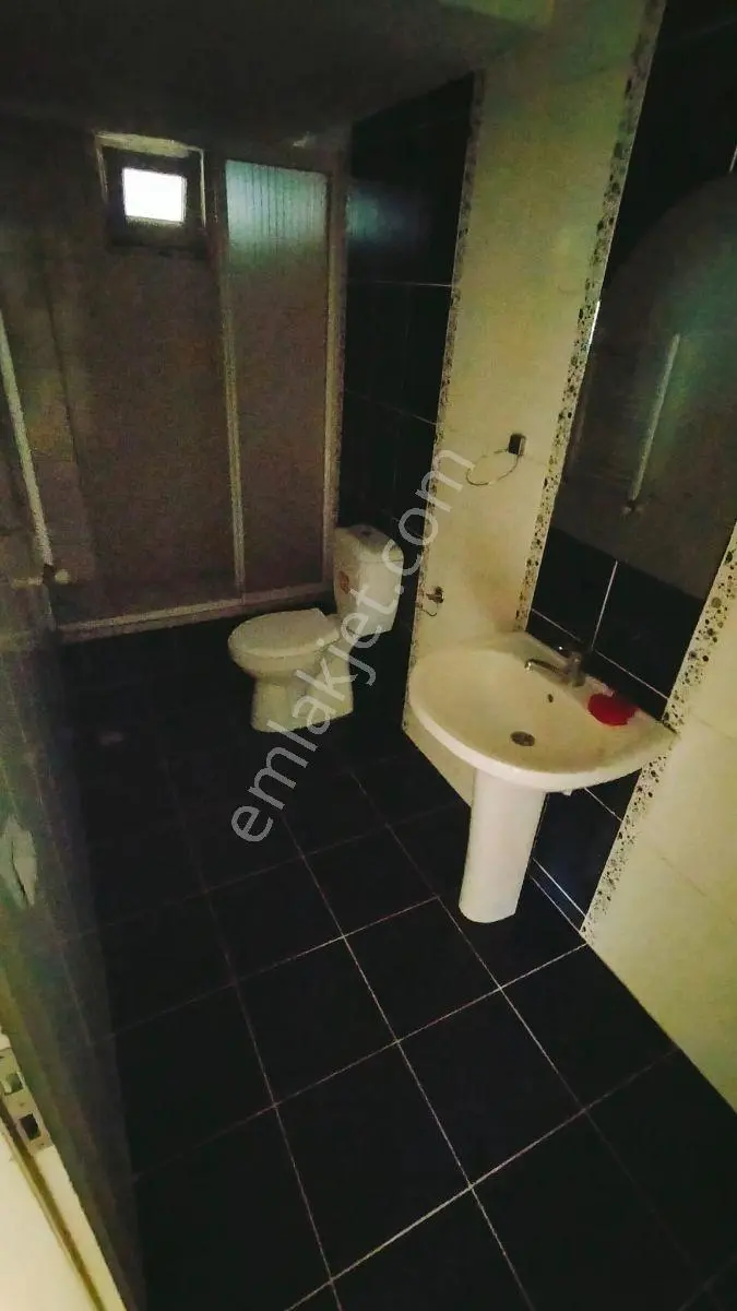 Merkez Emlak Armağan'dan 2+1 100 M2 Daire Vadi Cepheli — fotoğraf 14