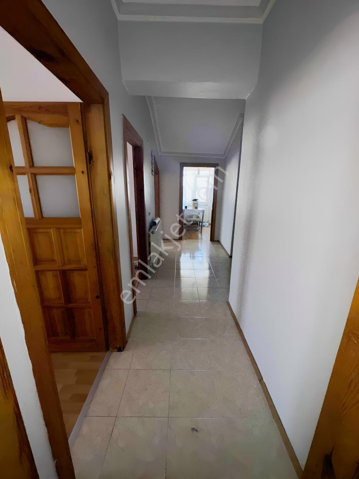 Hekimoğlu'ndan Şirinevler Mh Geniş Kullanımlı Satılık 2+1 Daire — fotoğraf 4