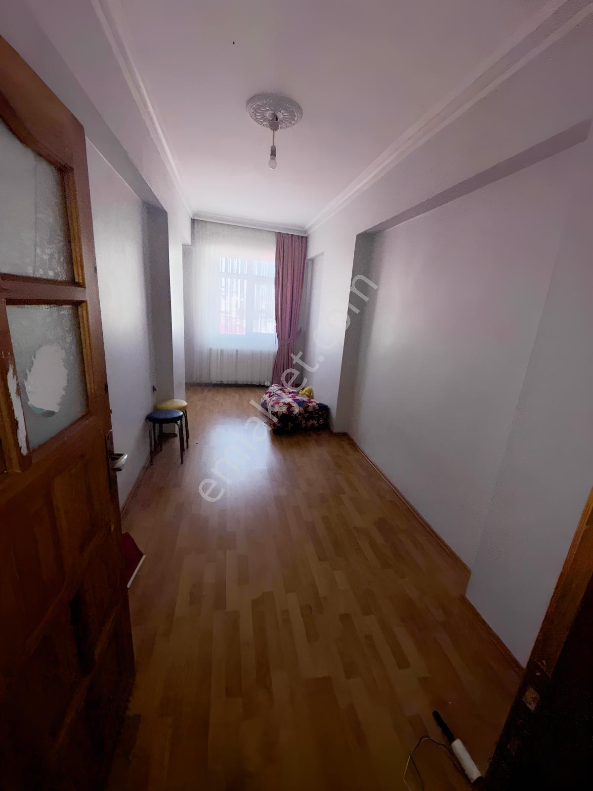 Hekimoğlu'ndan Şirinevler Mh Geniş Kullanımlı Satılık 2+1 Daire — fotoğraf 5
