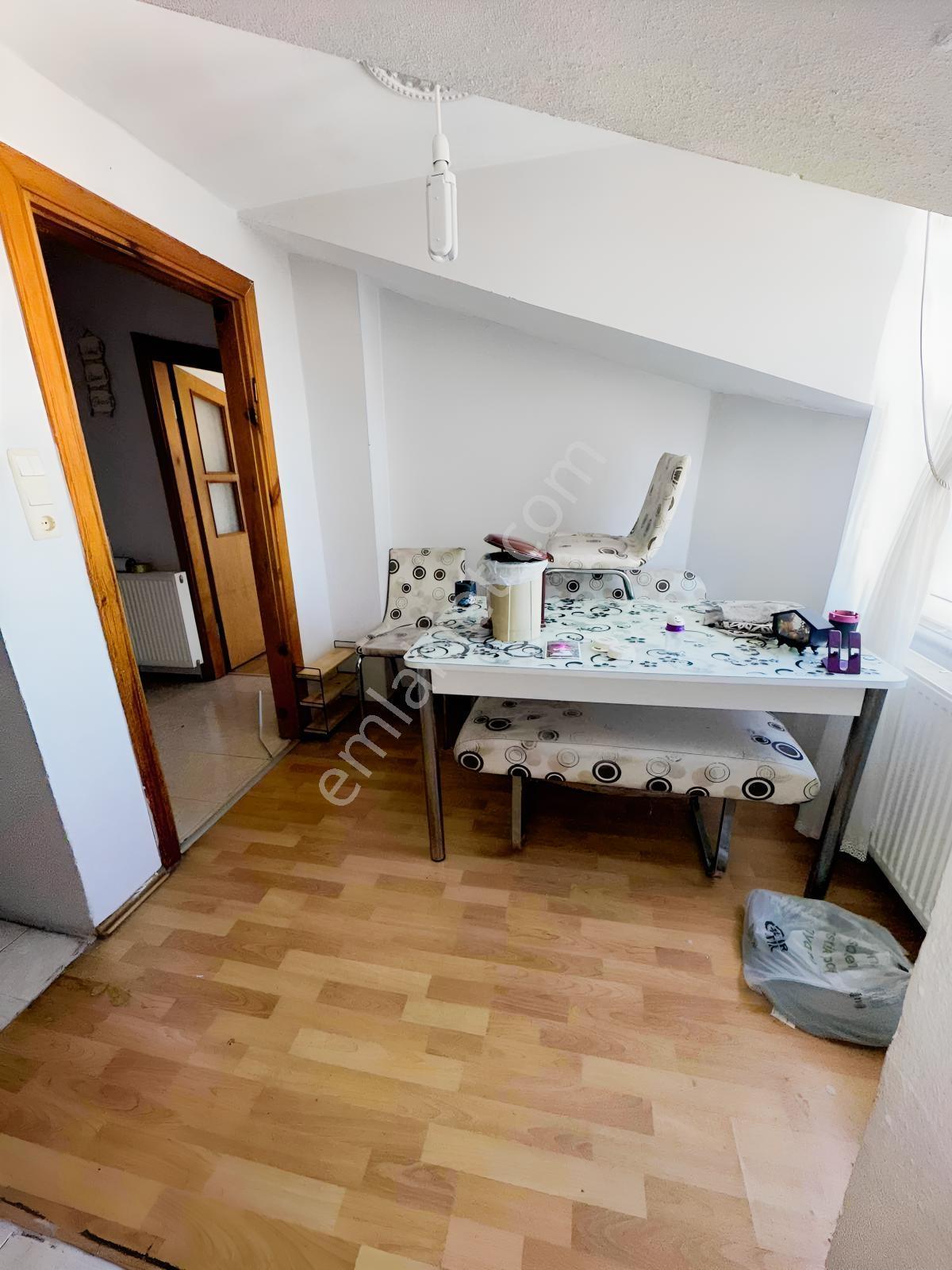 Hekimoğlu'ndan Şirinevler Mh Geniş Kullanımlı Satılık 2+1 Daire — fotoğraf 14