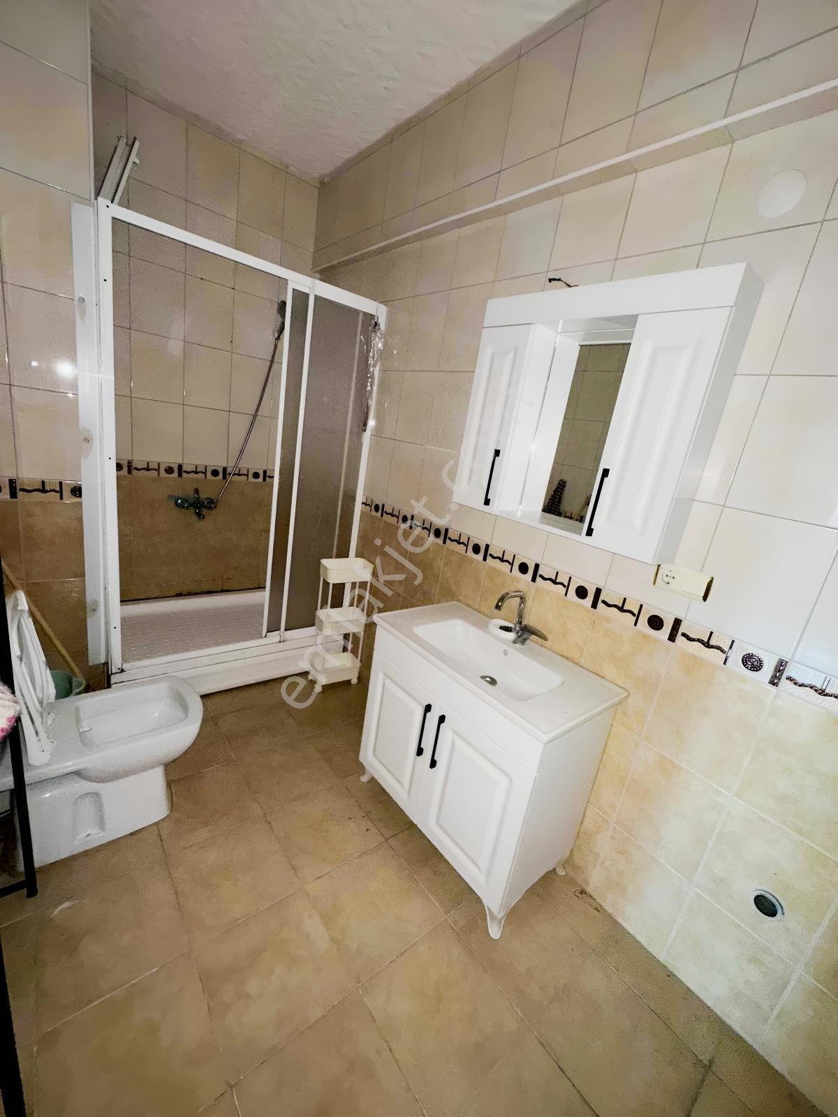 Hekimoğlu'ndan Şirinevler Mh Geniş Kullanımlı Satılık 2+1 Daire — fotoğraf 22