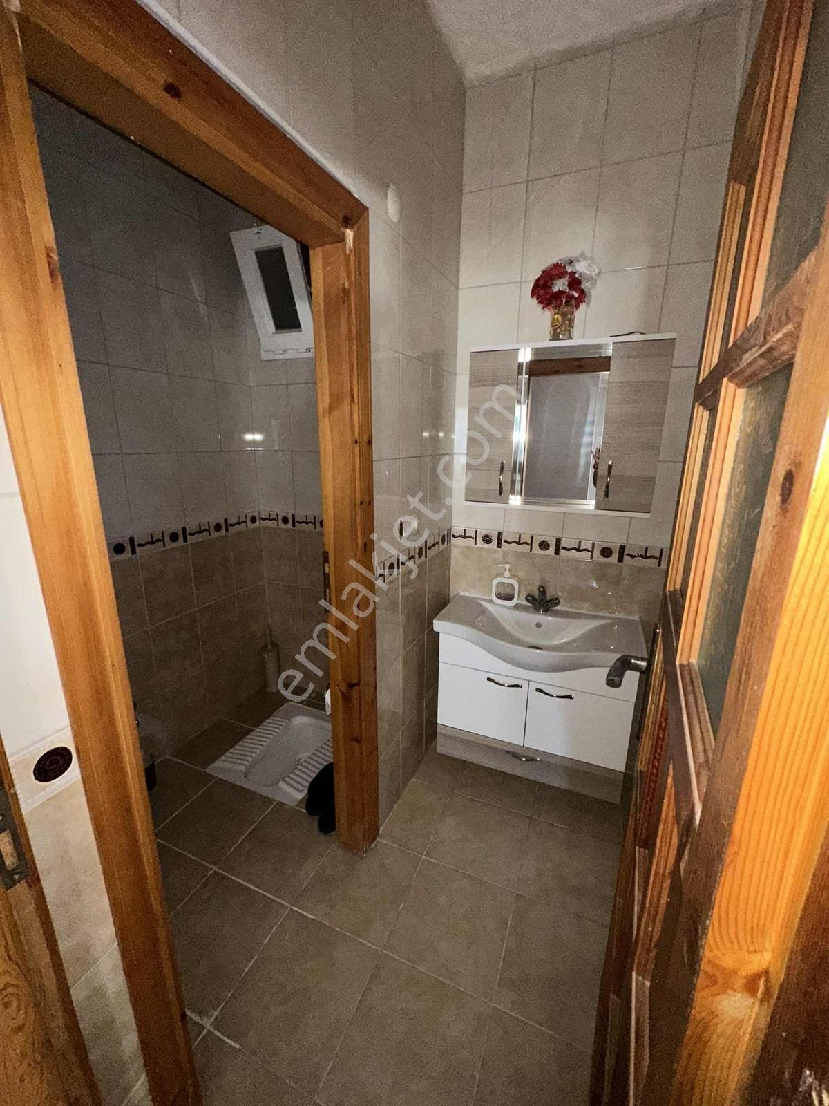 Hekimoğlu'ndan Şirinevler Mh Geniş Kullanımlı Satılık 2+1 Daire — fotoğraf 24