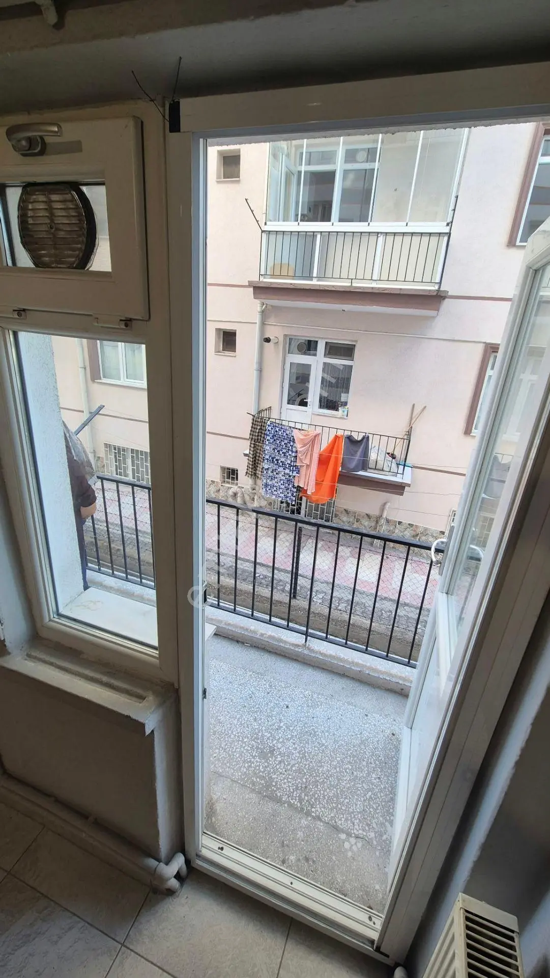 Sincan İstasyon Mhde Bosna Caddesi Üzerinde Kat Konumunda Çift Balkonlu Yüksek Giriş 3+1 Daire — fotoğraf 20