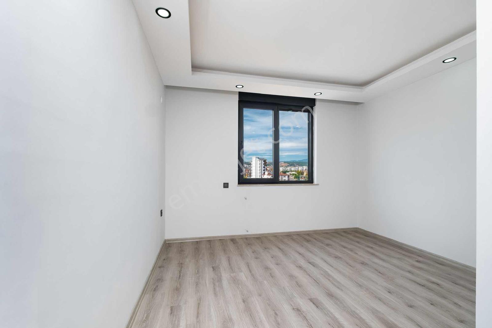 Gazi Mah. Tramvay, Lc Waikiki Ve Defacto Yanı Asansörlü Site İçi — fotoğraf 20