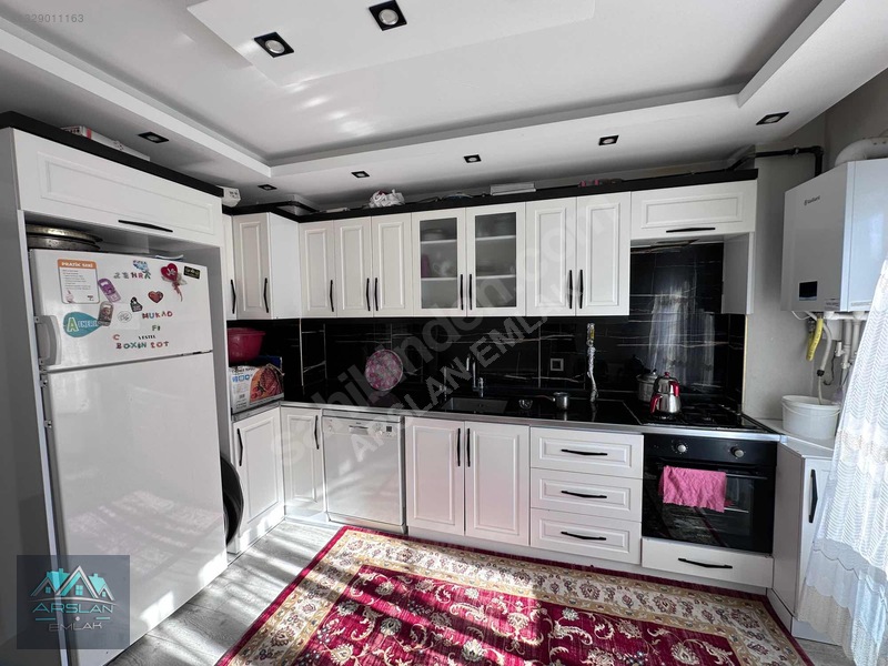 Terzioğlunda Satılık Kat Mülkiyetli 2+1 — fotoğraf 3