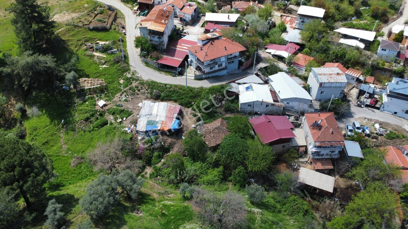Muga'dan Kemalpaşa Yukarıkızılca Merkez'de 307 M2 Satılık Arsa — fotoğraf 3
