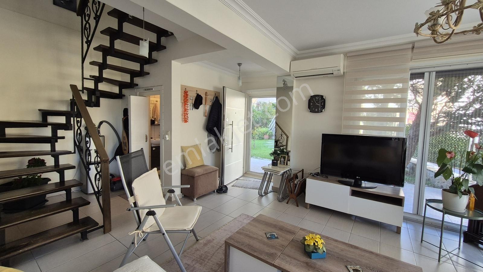 Bodrum Küdür'de Denize Yakın, Bahçeli, Deniz Manzaralı Dubleks — fotoğraf 14