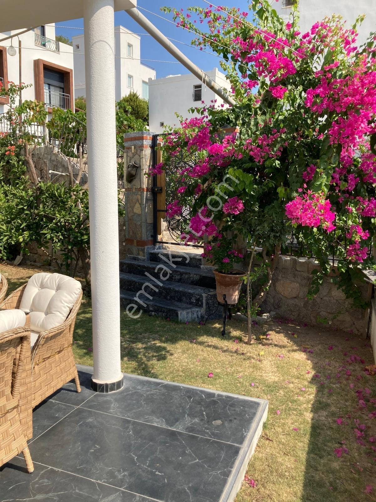 Bodrum Deniz Manzaralı Plajlı Sitede Müstakil Bahçeli Villa — fotoğraf 7