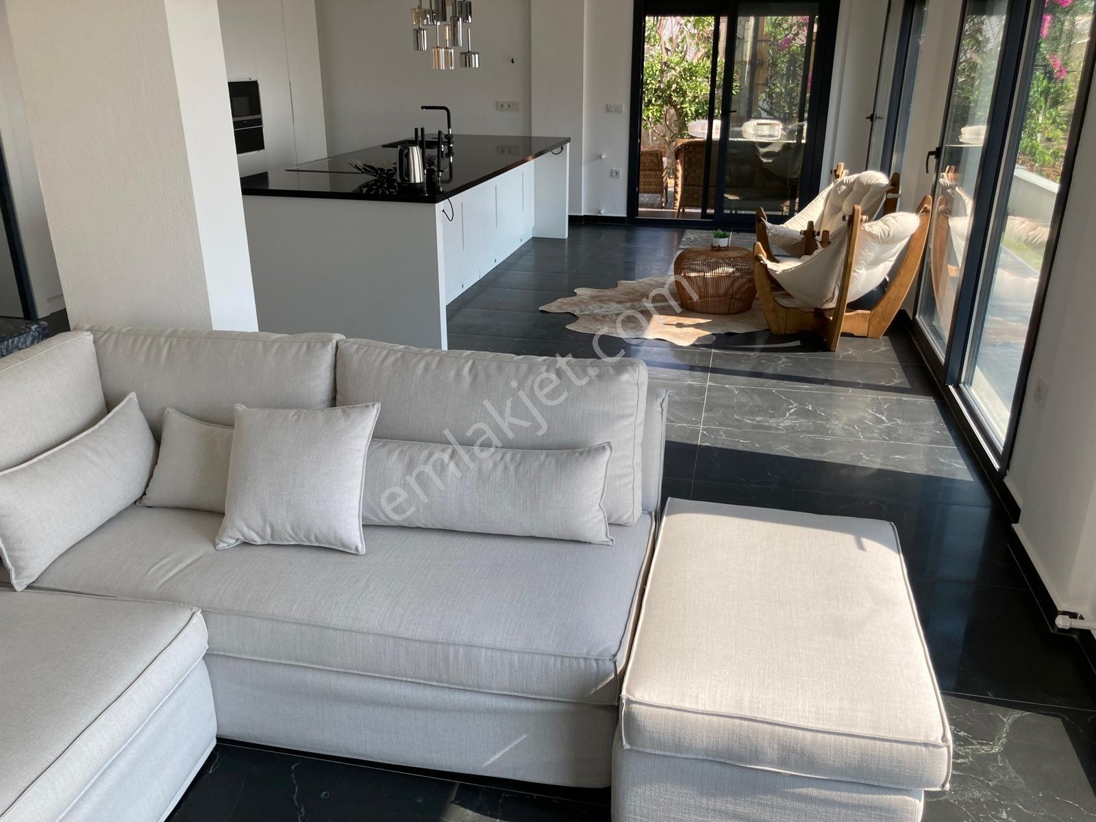 Bodrum Deniz Manzaralı Plajlı Sitede Müstakil Bahçeli Villa — fotoğraf 15