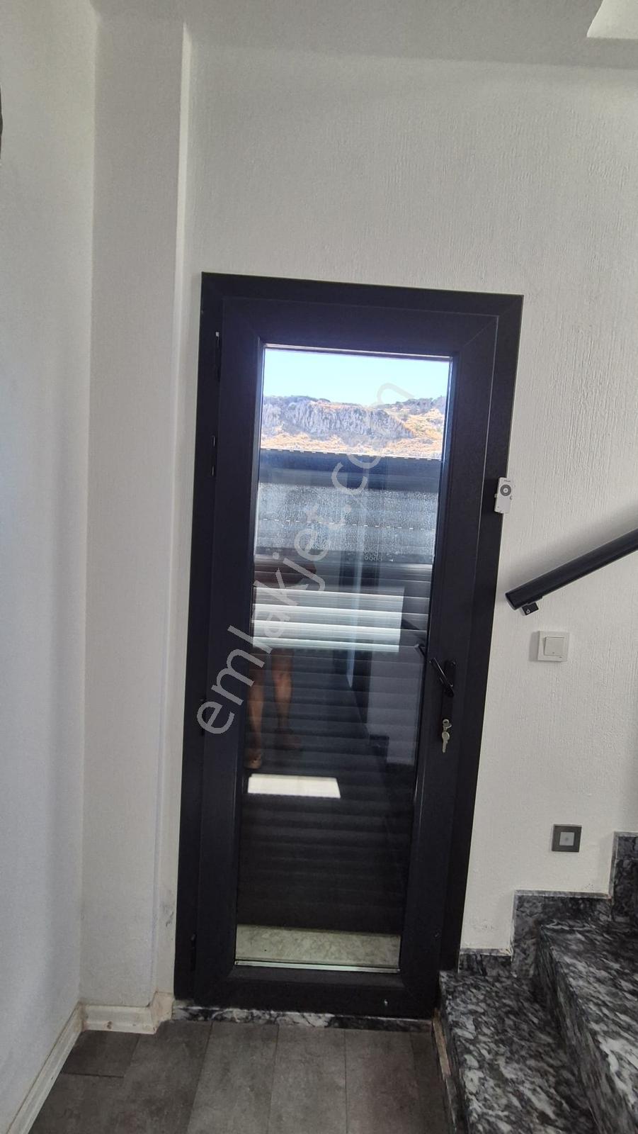 Bodrum Deniz Manzaralı Plajlı Sitede Müstakil Bahçeli Villa — fotoğraf 36