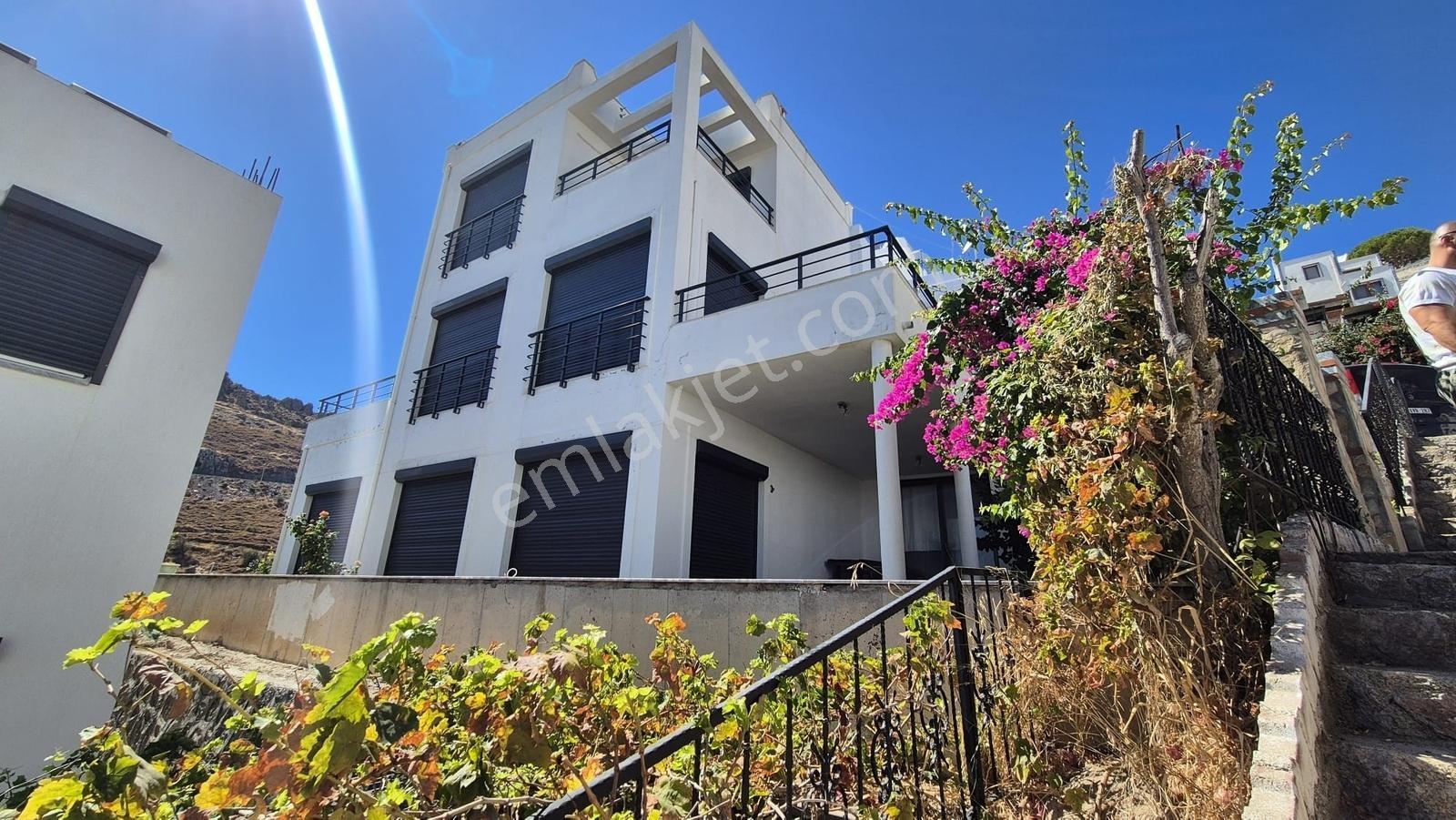 Bodrum Deniz Manzaralı Plajlı Sitede Müstakil Bahçeli Villa — fotoğraf 54