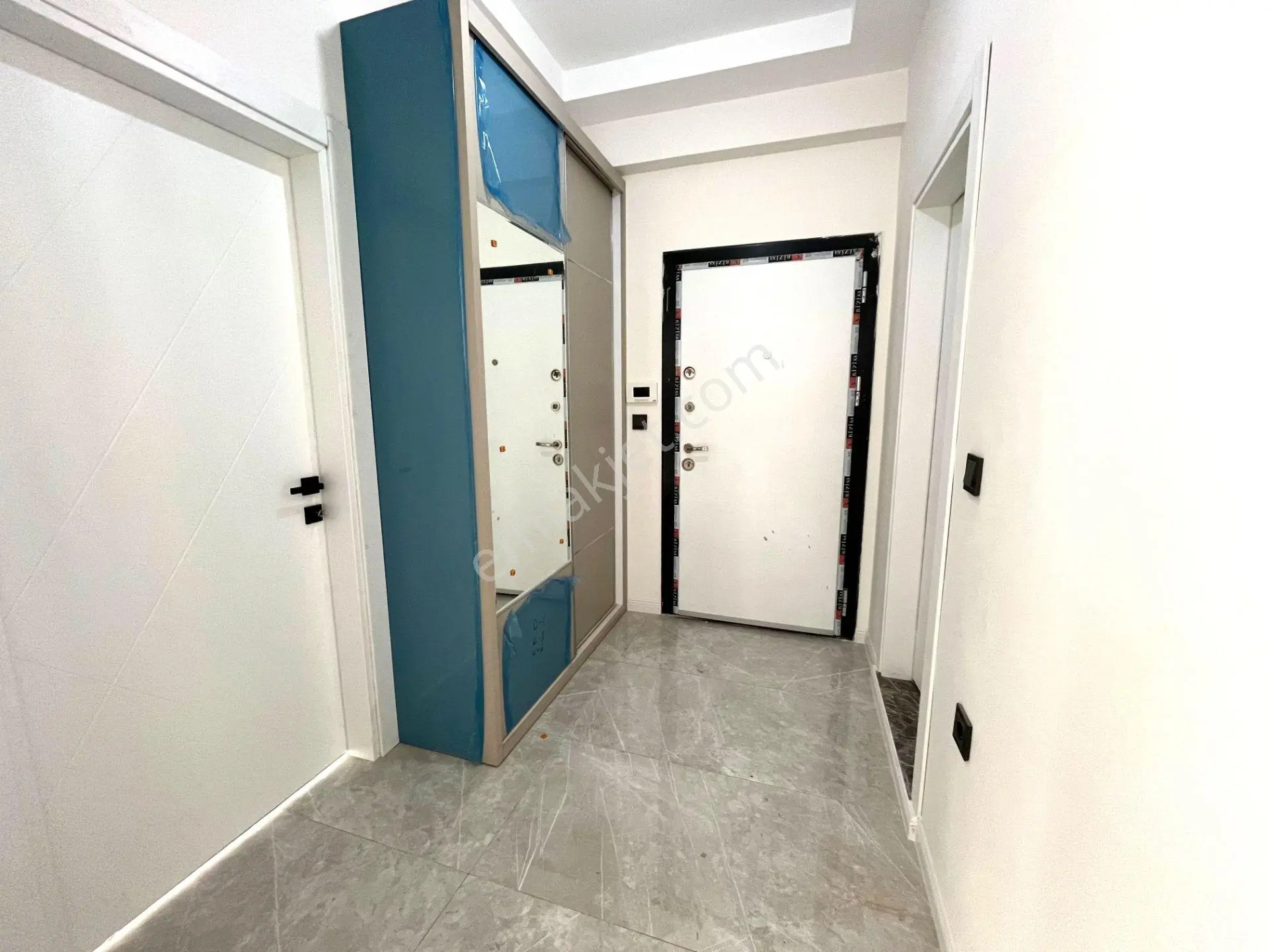 𝄞melodi'den Beklenen Proje Hazır-havuzlu Kapalı Otoparklı Arakat 1+1 Daire — fotoğraf 17