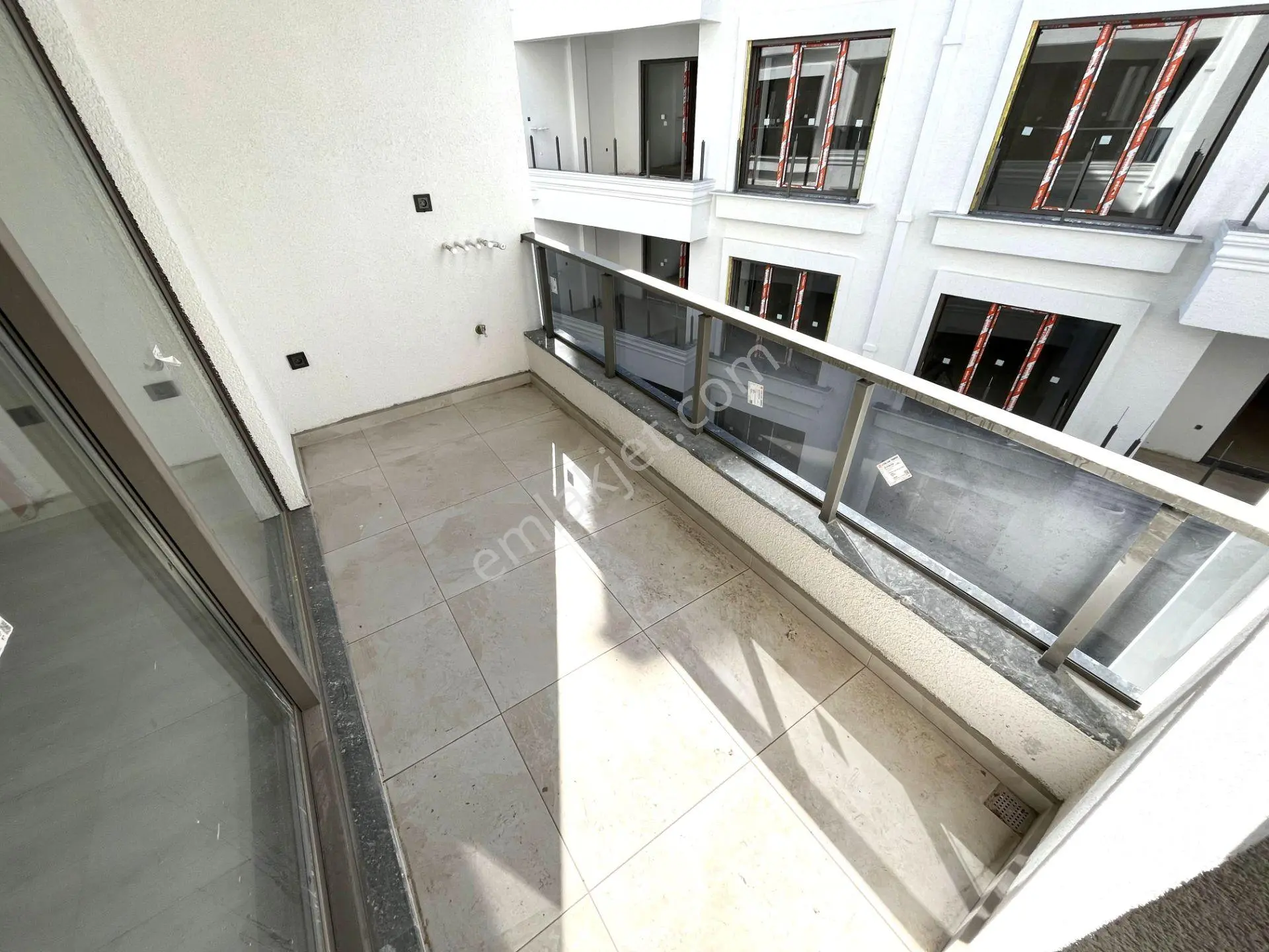 𝄞melodi'den Beklenen Proje Hazır-havuzlu Kapalı Otoparklı Arakat 1+1 Daire — fotoğraf 23