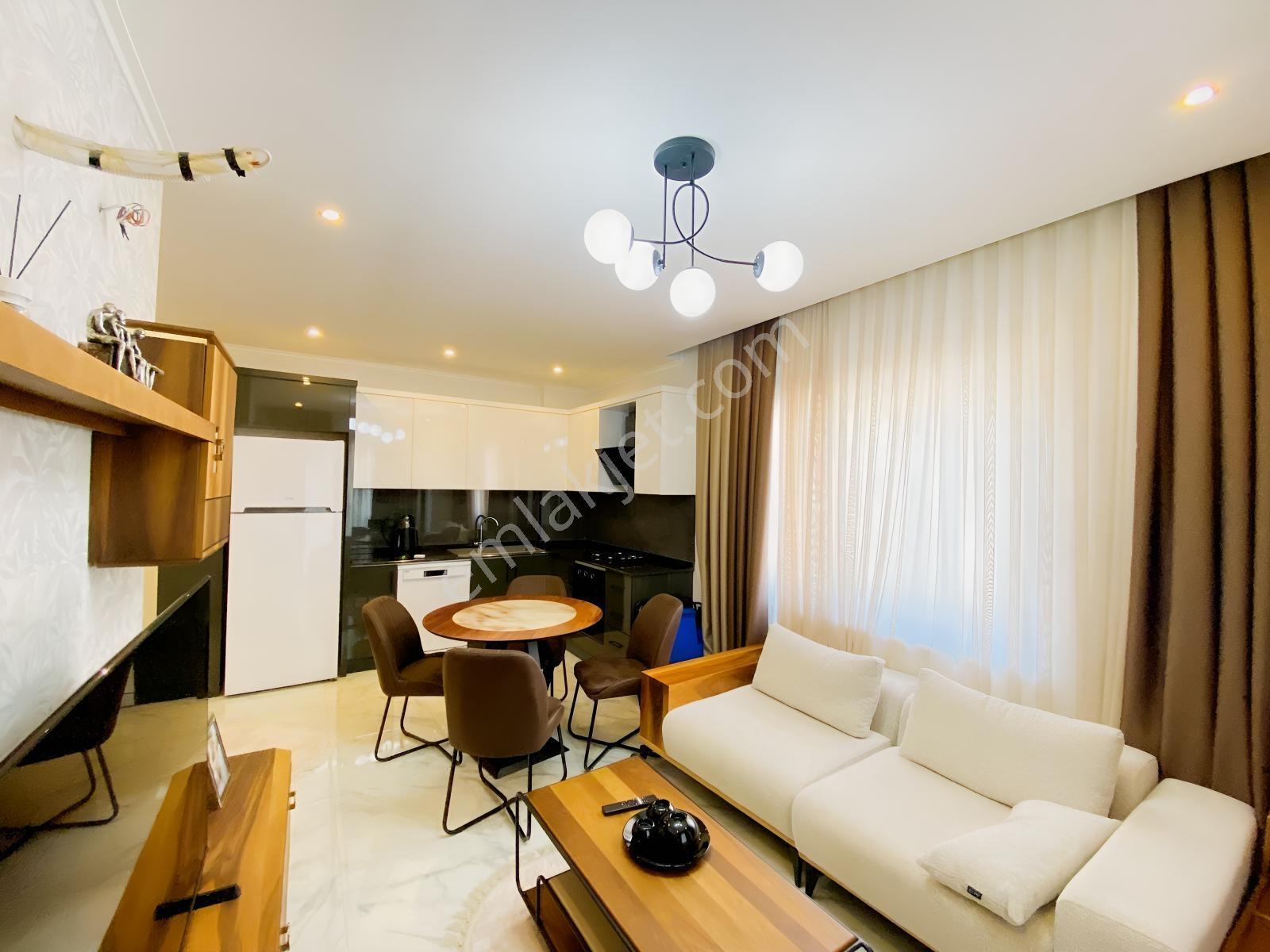 Alanya Oba'da 3 Yaşında Kapalı Havuzlu Sitede Full Eşyalı 1+1 — fotoğraf 4