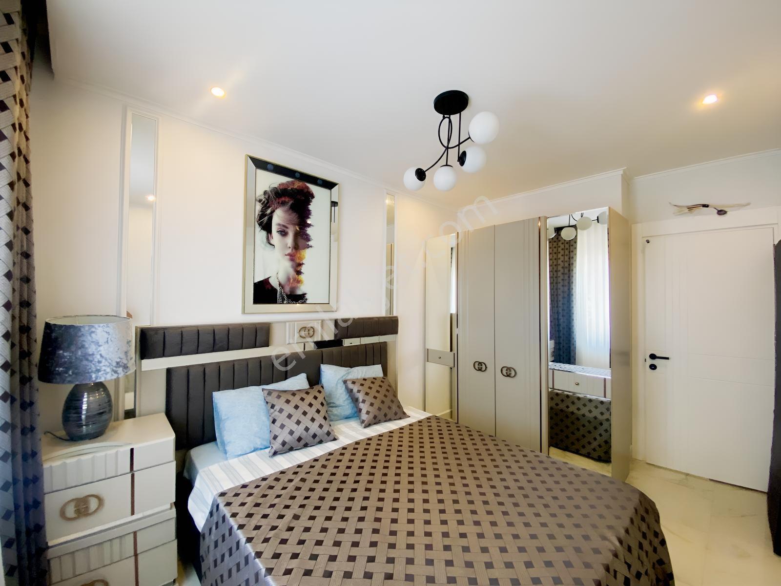 Alanya Oba'da 3 Yaşında Kapalı Havuzlu Sitede Full Eşyalı 1+1 — fotoğraf 13