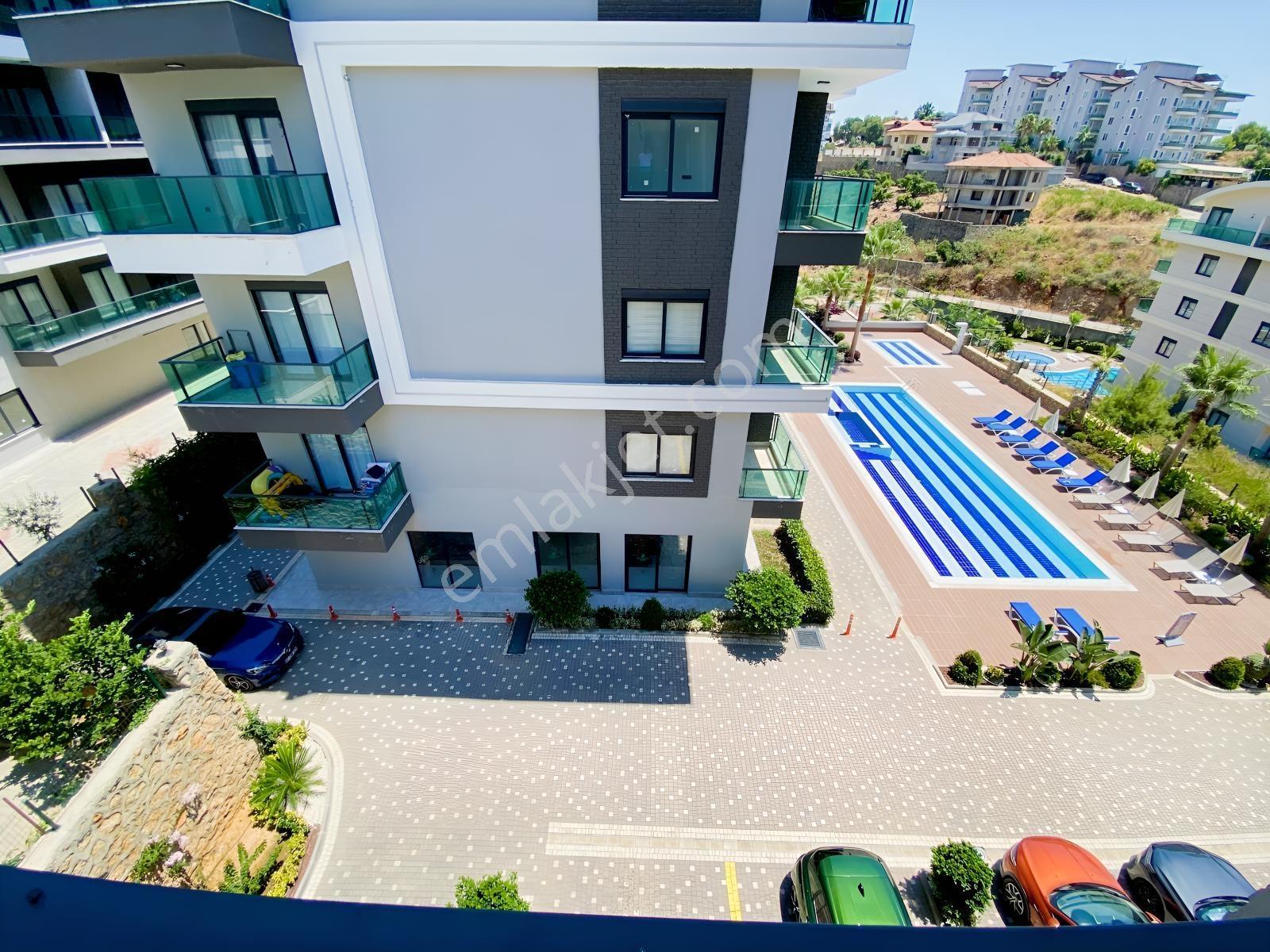 Alanya Oba'da 3 Yaşında Kapalı Havuzlu Sitede Full Eşyalı 1+1 — fotoğraf 19