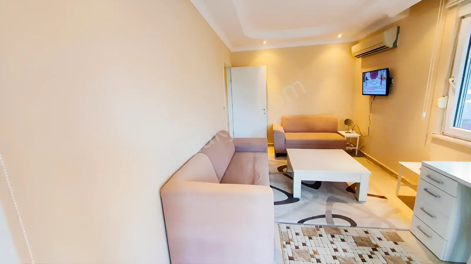 Alanya Mahmutlar'da Denize 350 M Eşyalı Geniş 1+1 Daire — fotoğraf 4