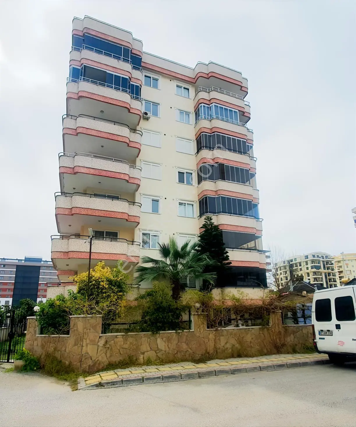 Alanya Mahmutlar'da Denize 350 M Eşyalı Geniş 1+1 Daire — fotoğraf 31