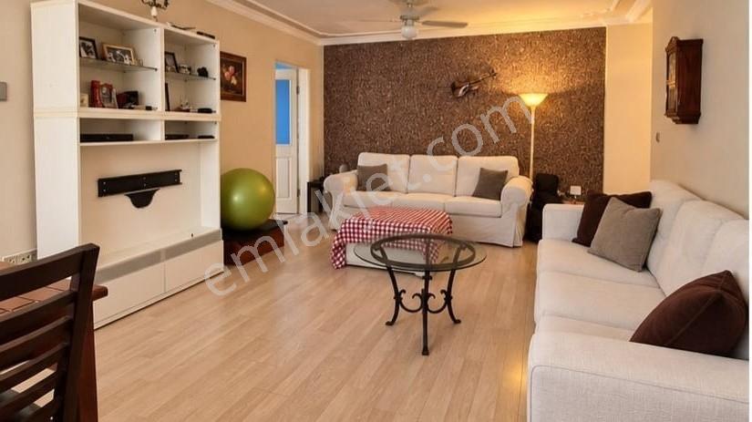 Bodrum Merkezi Lokasyon Müstakil Bahçeli, Müstakil Girişli 2+1 — fotoğraf 6