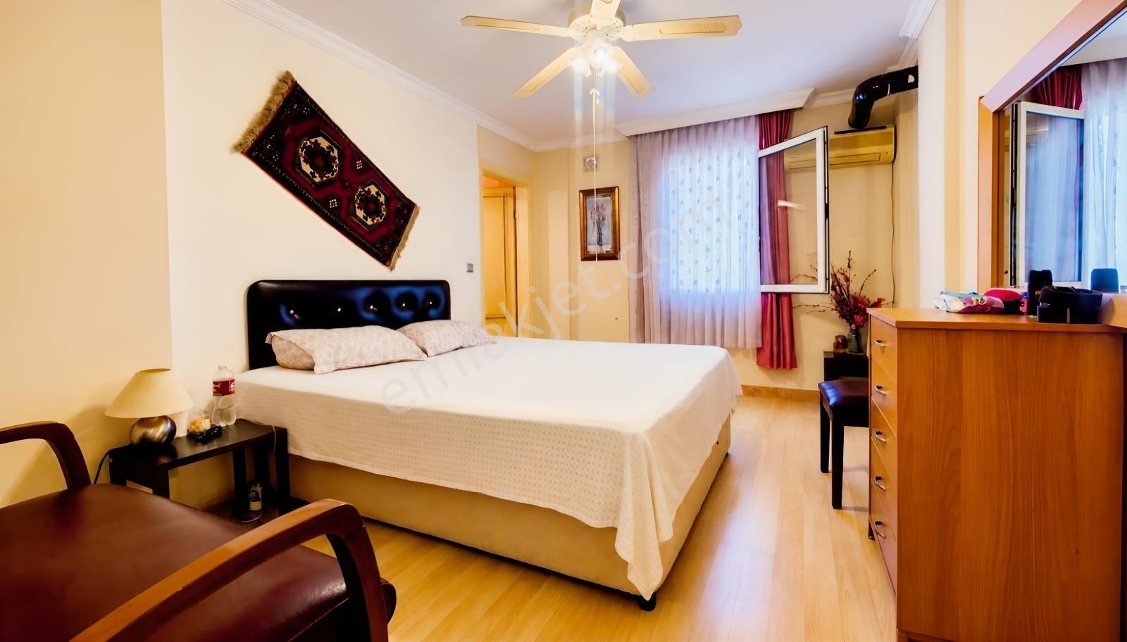 Bodrum Merkezi Lokasyon Müstakil Bahçeli, Müstakil Girişli 2+1 — fotoğraf 16