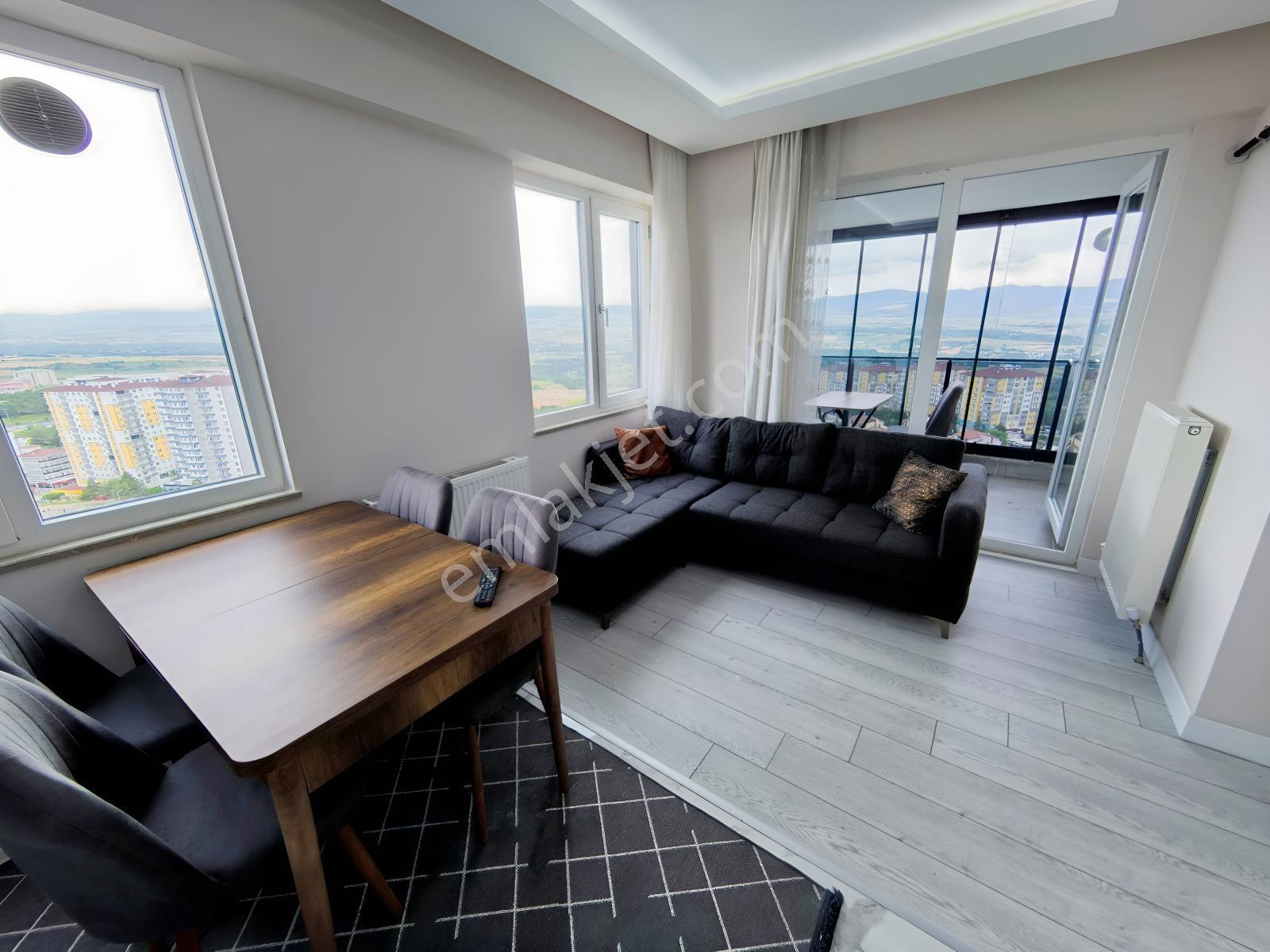 Kuzeykent Irmak Sitesinde Kapalı Garajlı Eşyalı Satılık 2+1daire — fotoğraf 3