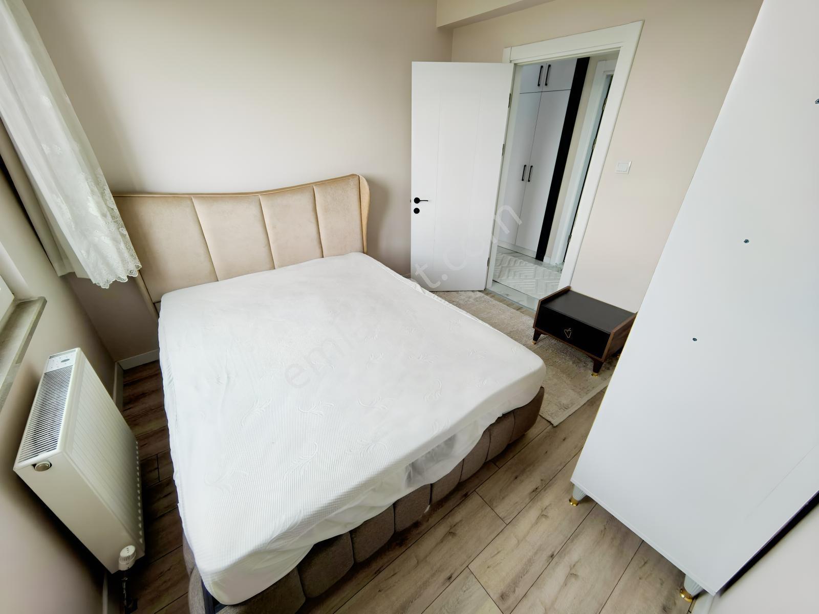Kuzeykent Irmak Sitesinde Kapalı Garajlı Eşyalı Satılık 2+1daire — fotoğraf 9