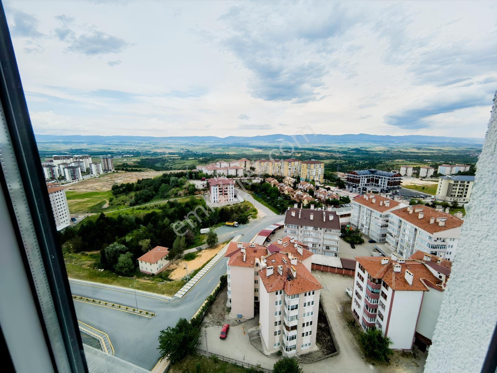 Kuzeykent Irmak Sitesinde Kapalı Garajlı Eşyalı Satılık 2+1daire — fotoğraf 11