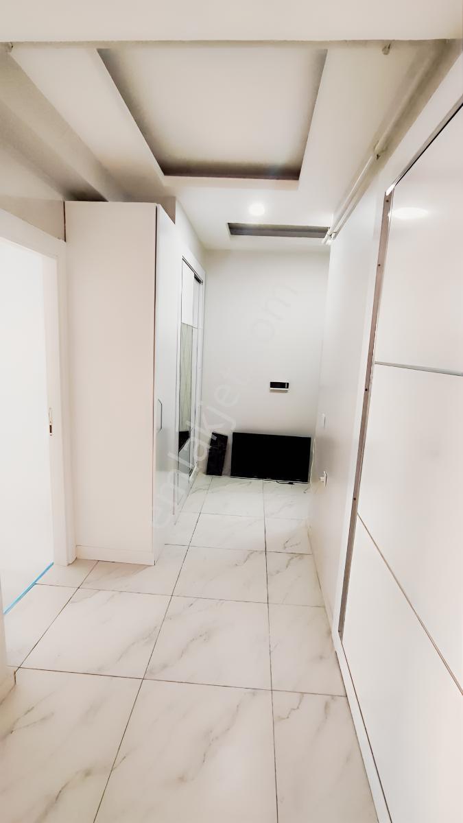 Heskif Caddesinde Acil Satılık Yüzme Havuzlu 3+1 Daire — fotoğraf 13