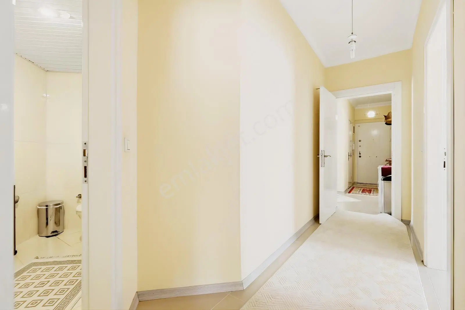 Alanya Merkez Cumhuriyet'te Denize 250 M 190 M² Eşyalı 3+1 — fotoğraf 18