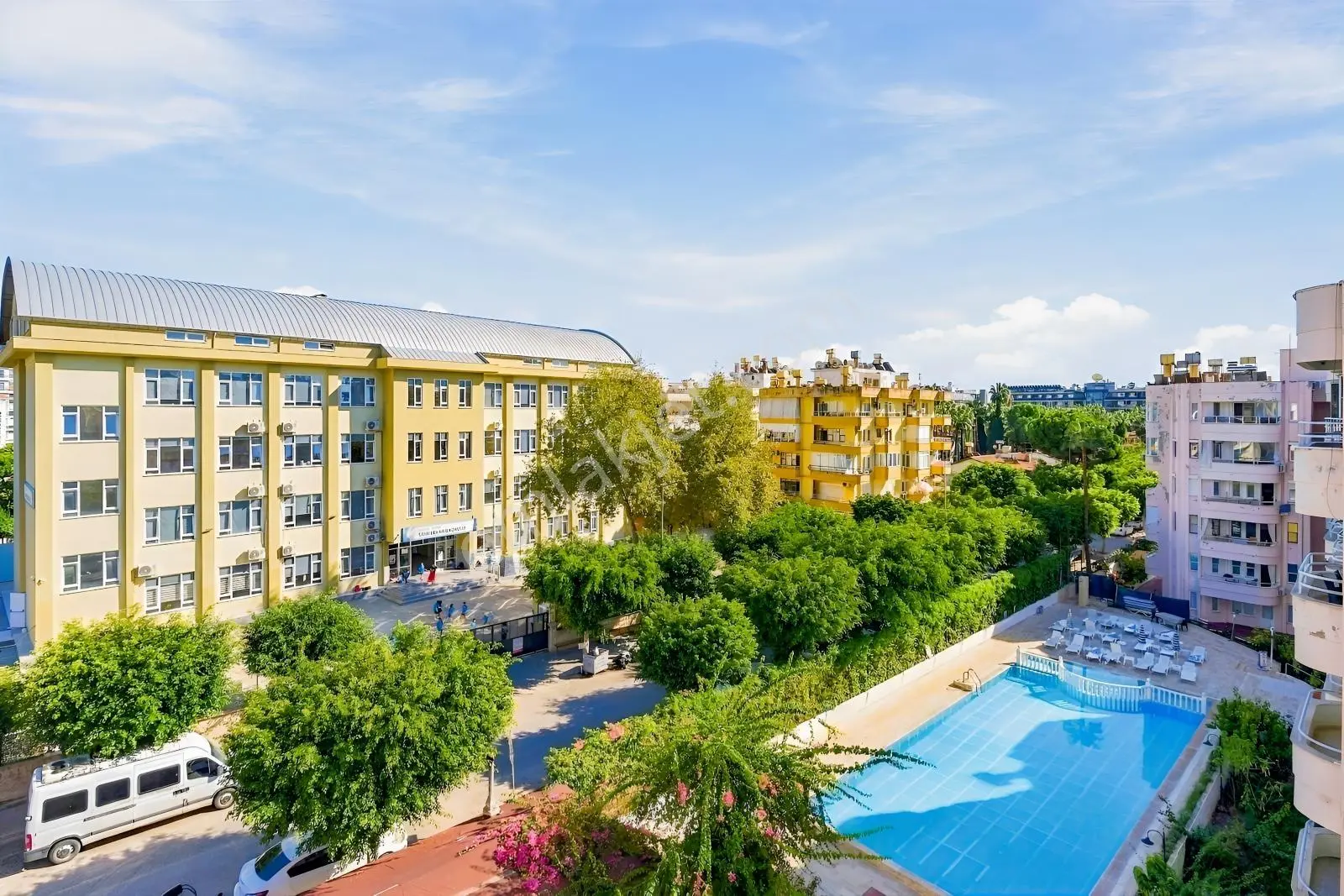 Alanya Merkez Cumhuriyet'te Denize 250 M 190 M² Eşyalı 3+1 — fotoğraf 27