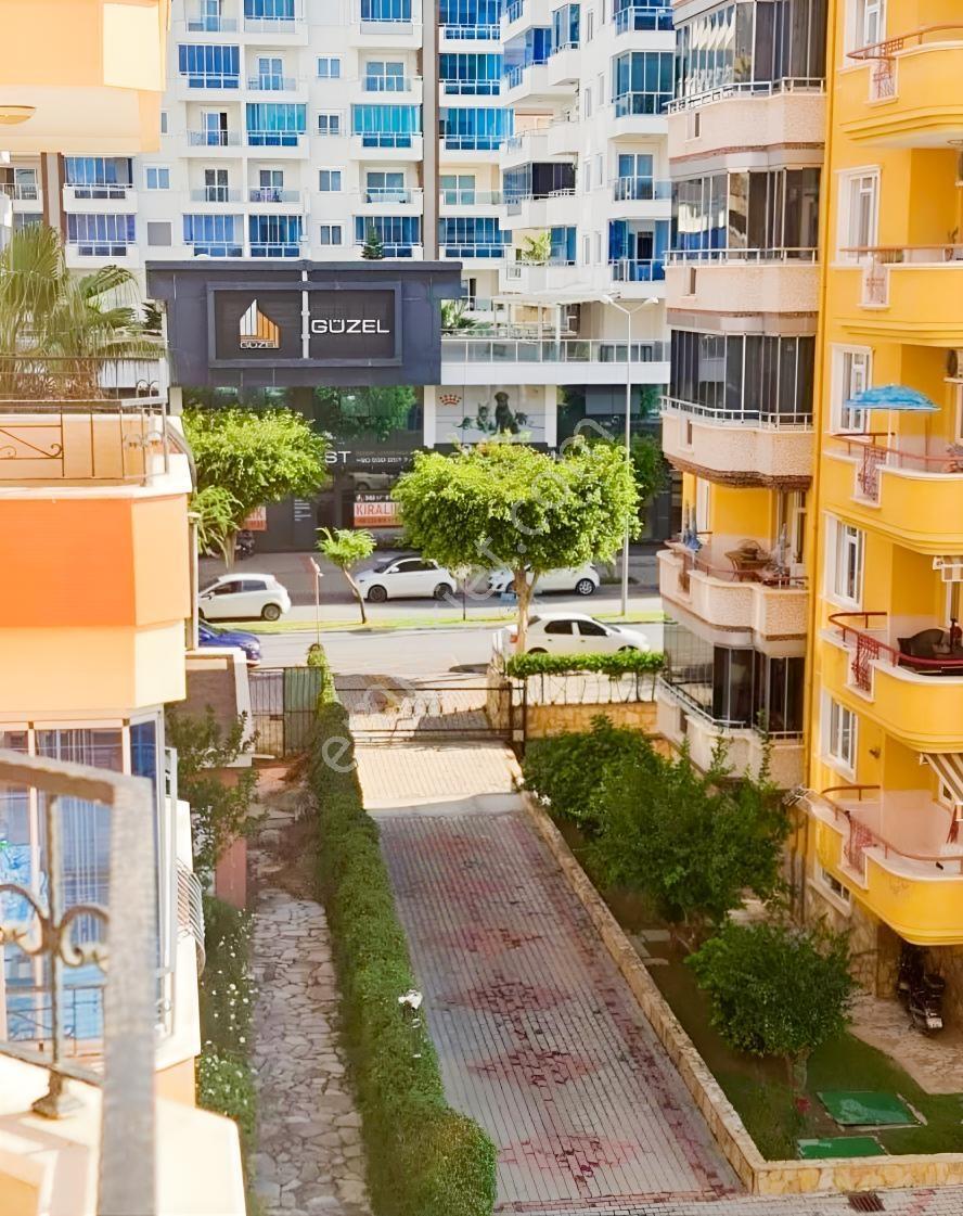 Alanya Mahmutlar'da Denize Sıfır Deniz Manzaralı Eşyalı 2+1 — fotoğraf 13