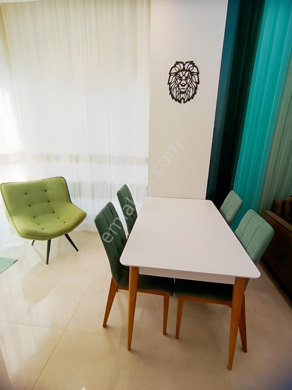 Alanya Mahmutlar'da Kapalı Havuzlu Sitede 2 Balkonlu Eşyalı 1+1 — fotoğraf 4