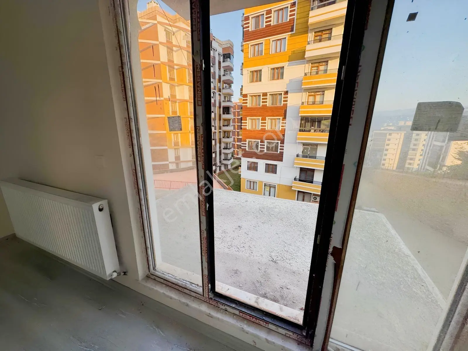Yalıncak Mh Satılık Giriş Kat 3+1 — fotoğraf 4