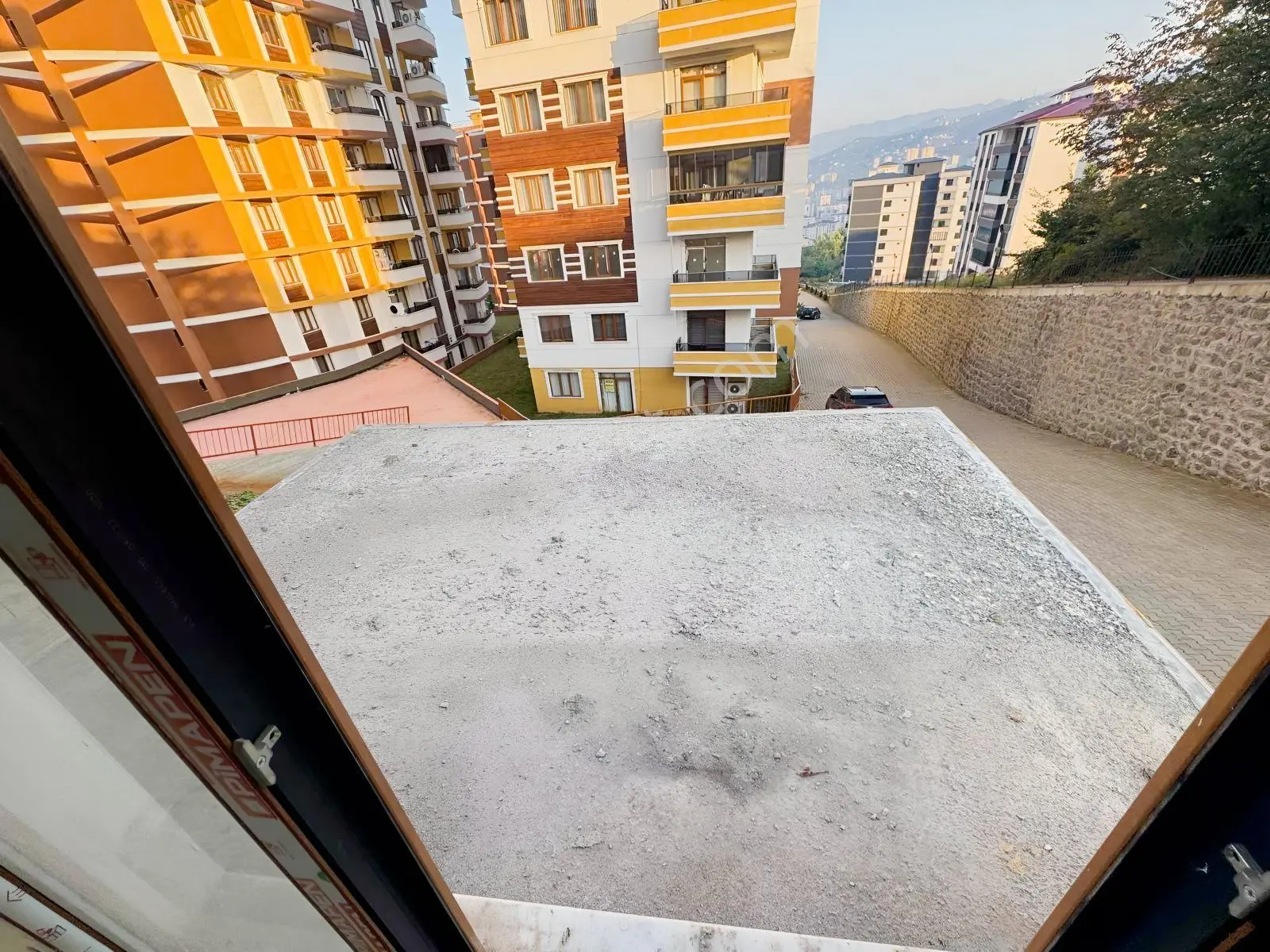 Yalıncak Mh Satılık Giriş Kat 3+1 — fotoğraf 5