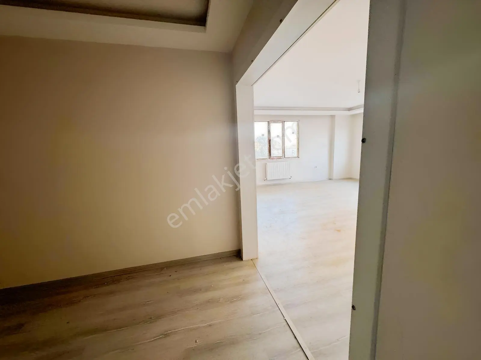Yalıncak Mh Satılık Giriş Kat 3+1 — fotoğraf 7