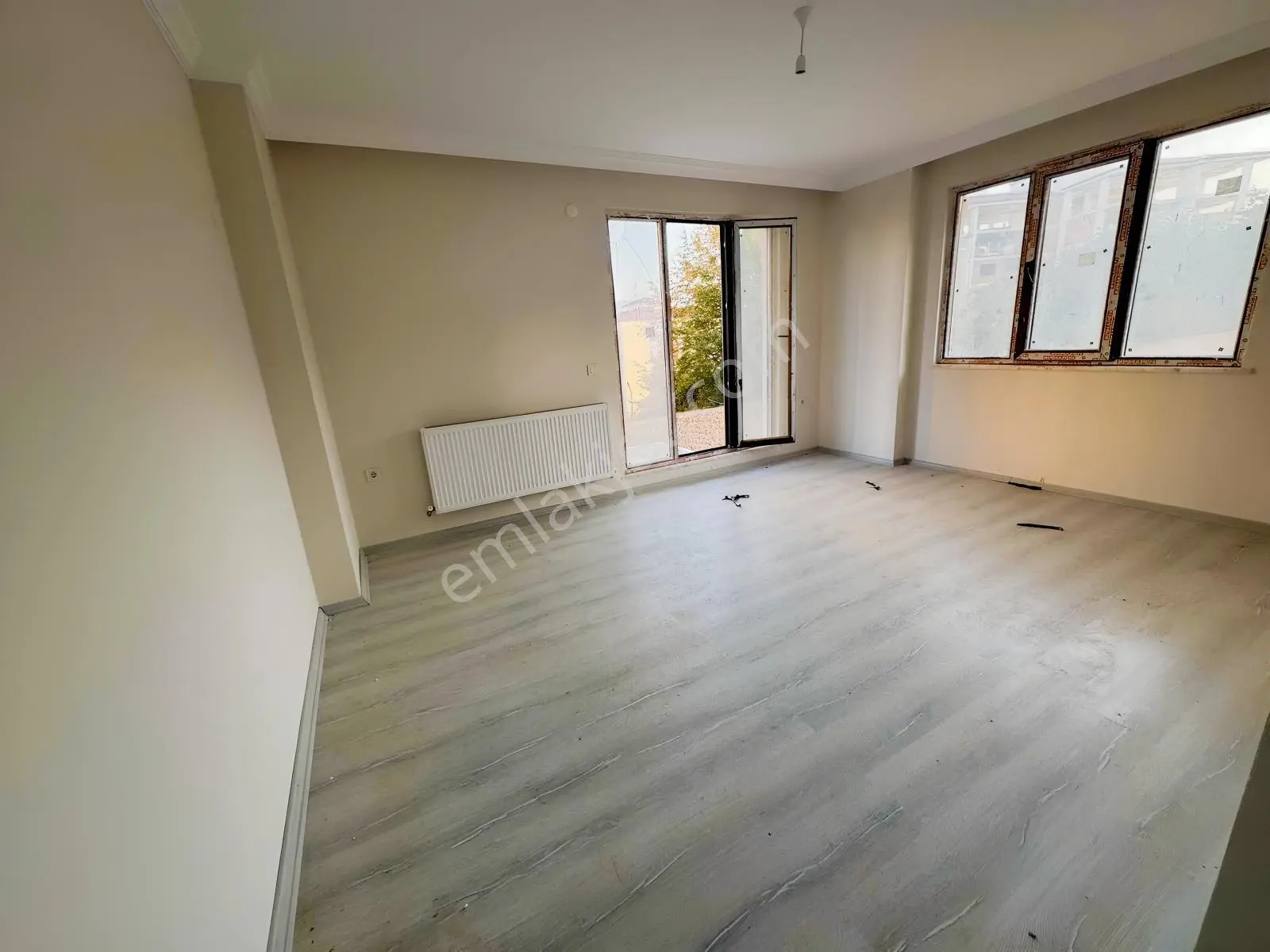 Yalıncak Mh Satılık Giriş Kat 3+1 — fotoğraf 9