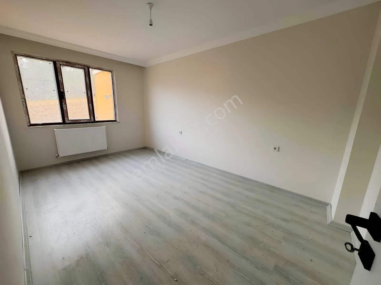 Yalıncak Mh Satılık Giriş Kat 3+1 — fotoğraf 15