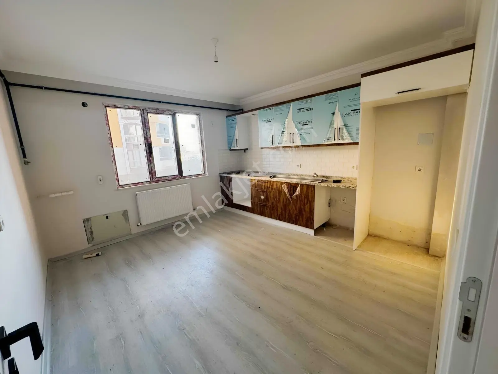 Yalıncak Mh Satılık Giriş Kat 3+1 — fotoğraf 19