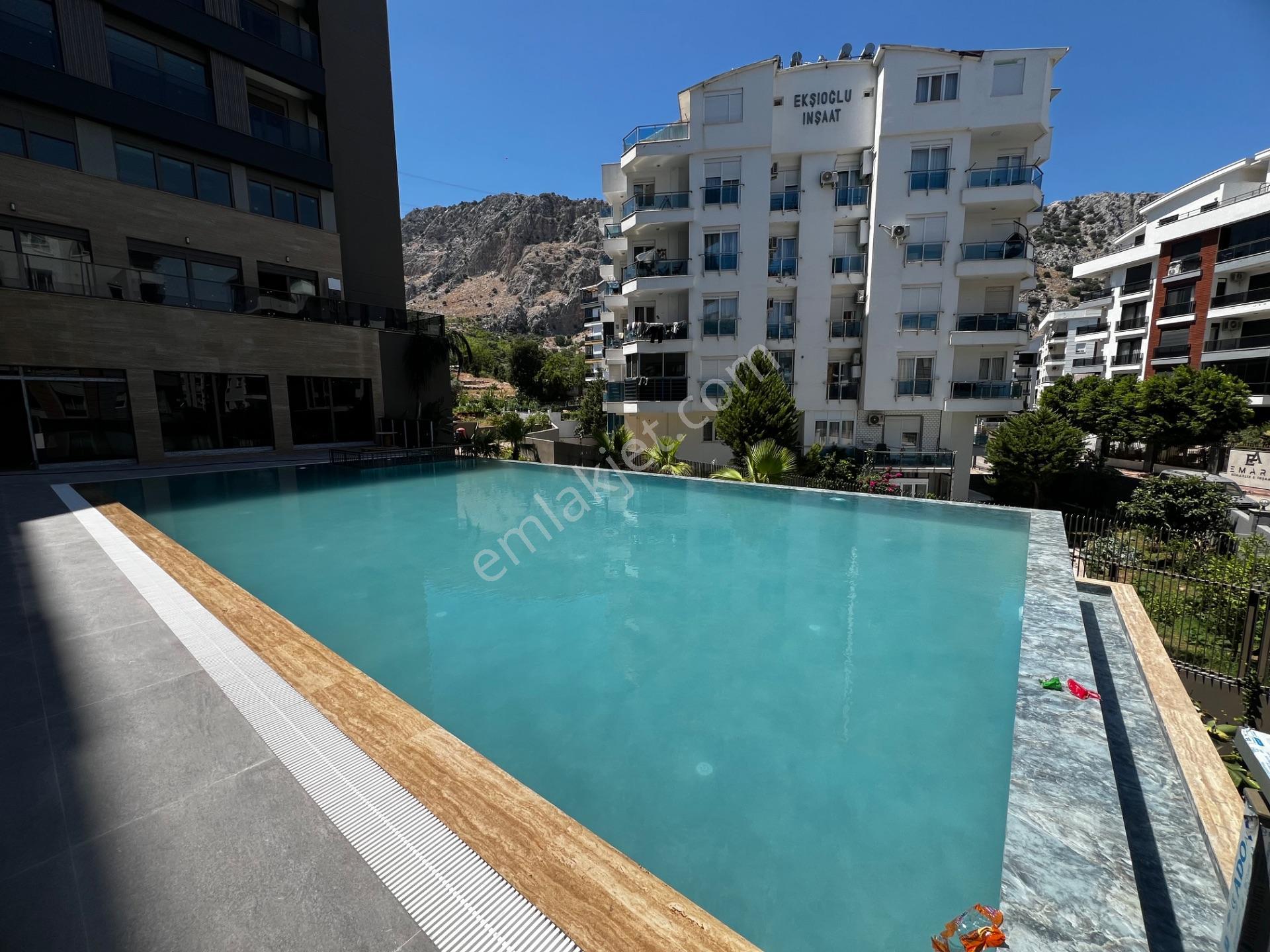 Antalya Konyaaltının En Gözde Projelerınden Sıfır Daıreyerden Isıtma Bırıncı Sınıf Işçılık 2 + 1 — fotoğraf 18