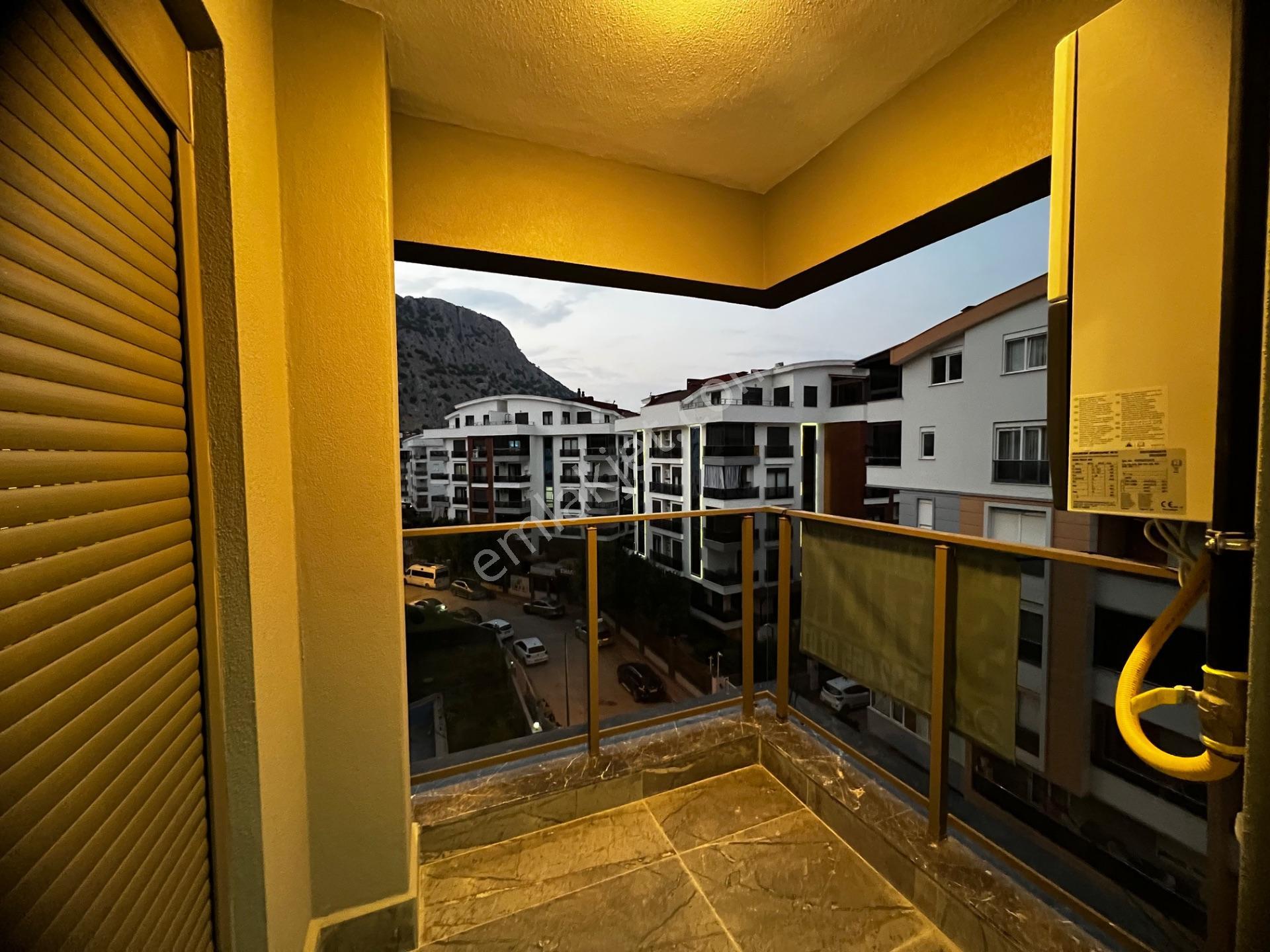 Antalya Konyaaltının En Gözde Projelerınden Sıfır Daıreyerden Isıtma Bırıncı Sınıf Işçılık 2 + 1 — fotoğraf 24