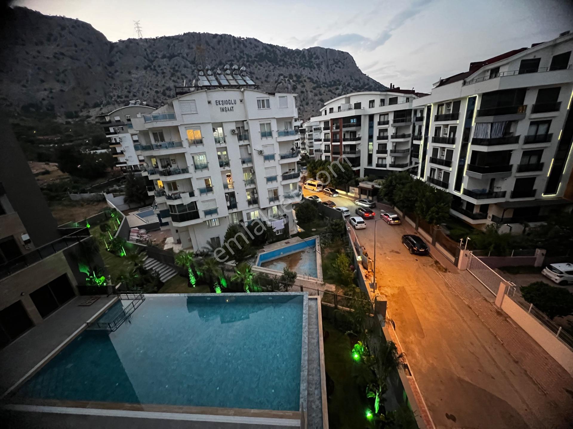 Antalya Konyaaltının En Gözde Projelerınden Sıfır Daıreyerden Isıtma Bırıncı Sınıf Işçılık 2 + 1 — fotoğraf 27