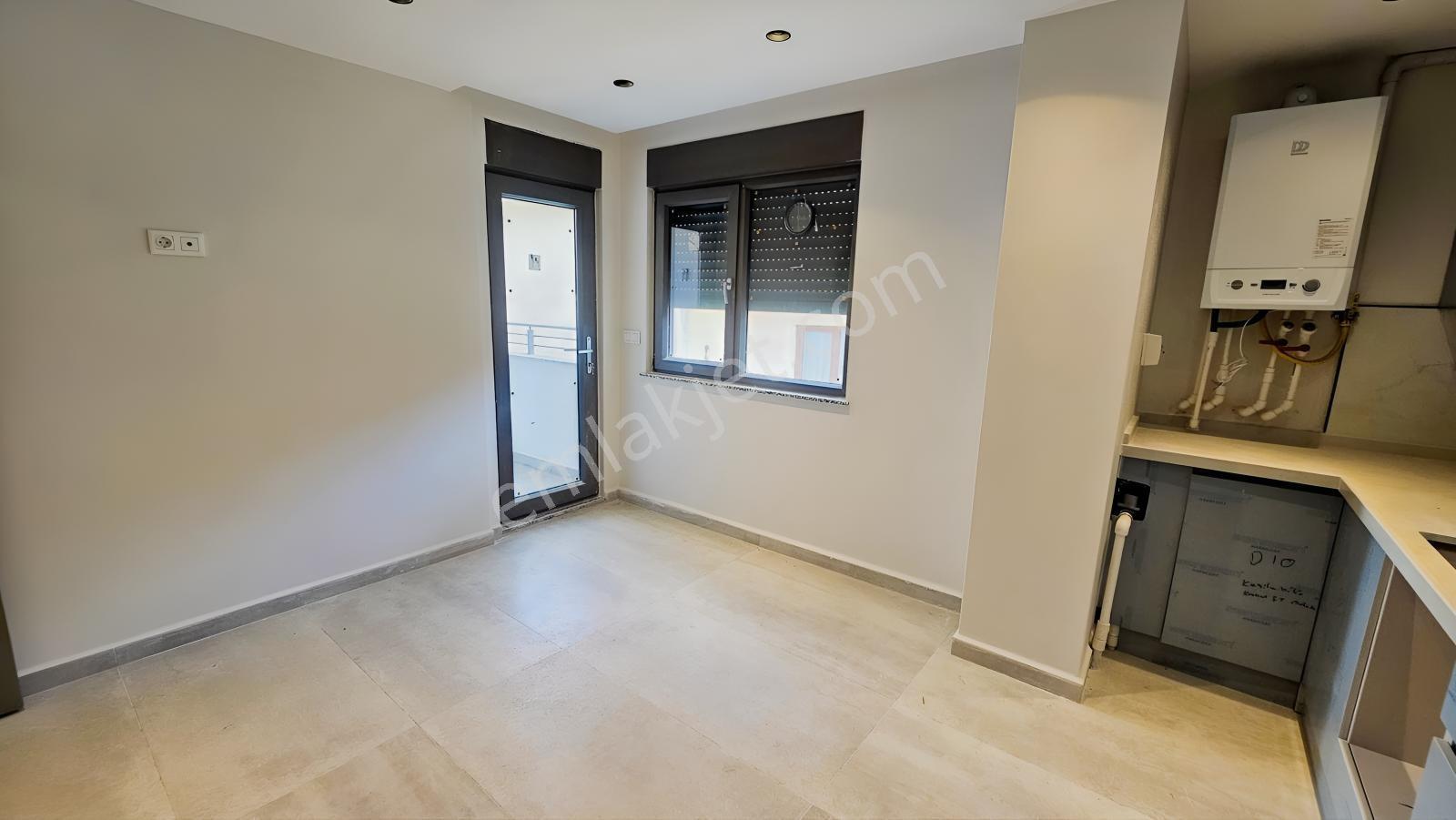 Gebze Hacıhalilde Yazı Caddesinde Satılık 4+1 Dubleks Daire — fotoğraf 7