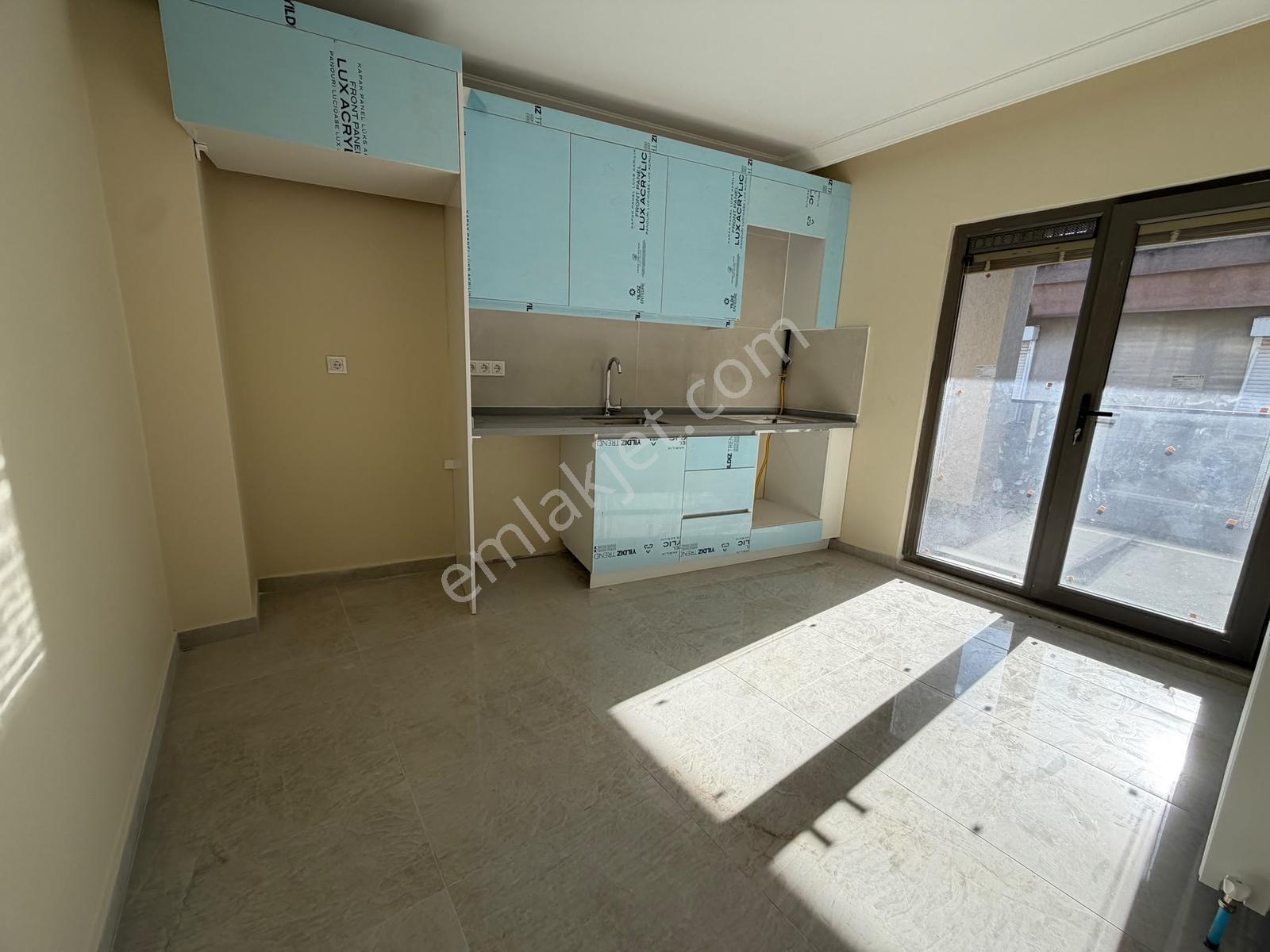 Pendik Batıda Hastane Yanı | Sıfır 4+2 Dubleks | Teras + Balkon — fotoğraf 13