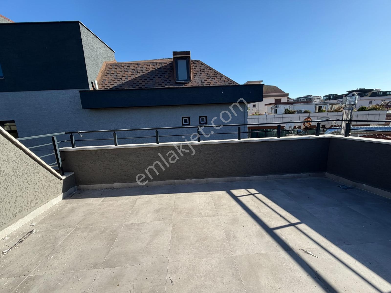 Pendik Batıda Hastane Yanı | Sıfır 4+2 Dubleks | Teras + Balkon — fotoğraf 17