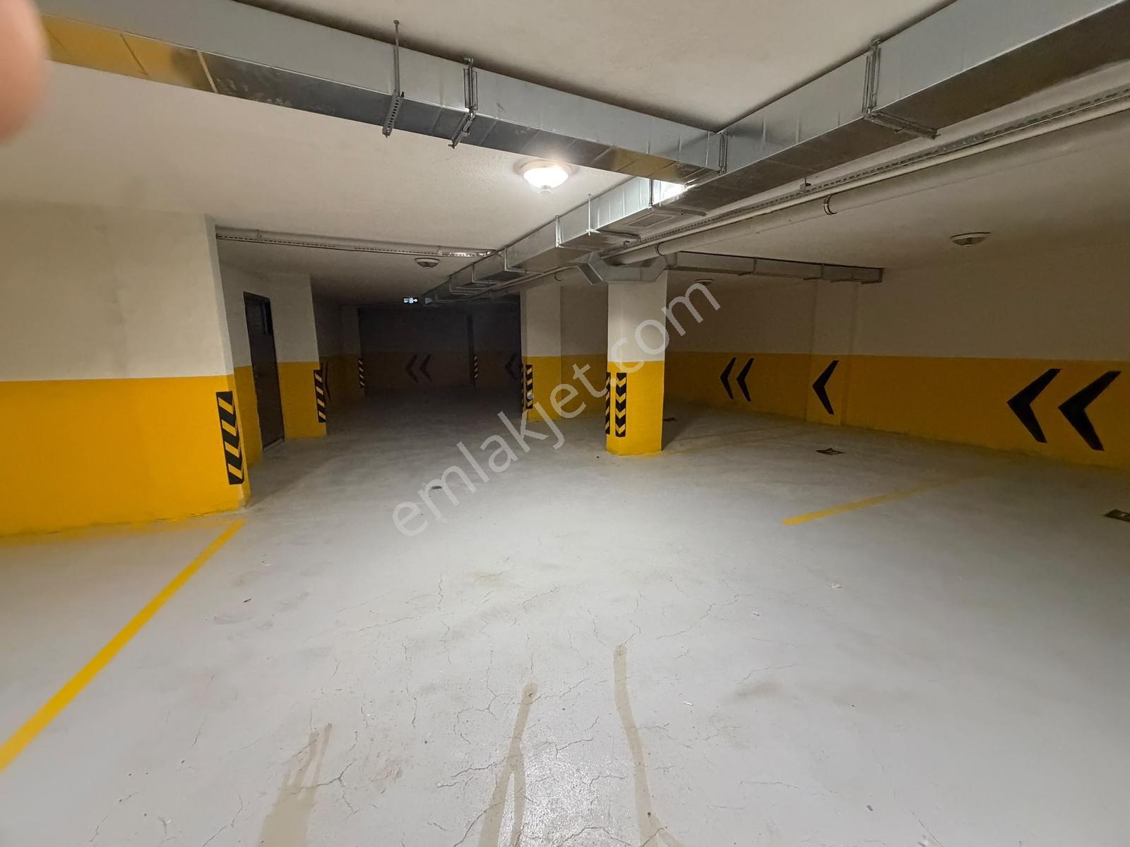 Pendik Batıda Hastane Yanı | Sıfır 4+2 Dubleks | Teras + Balkon — fotoğraf 18